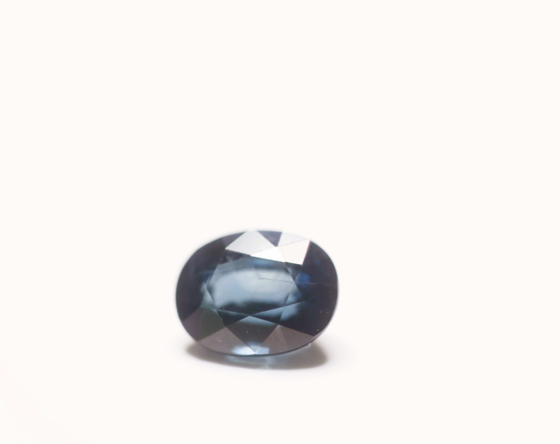 Ceylon Blue Shapphire 2.56 ct Oval