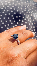 Load image into Gallery viewer, Blue Sapphire Ring
